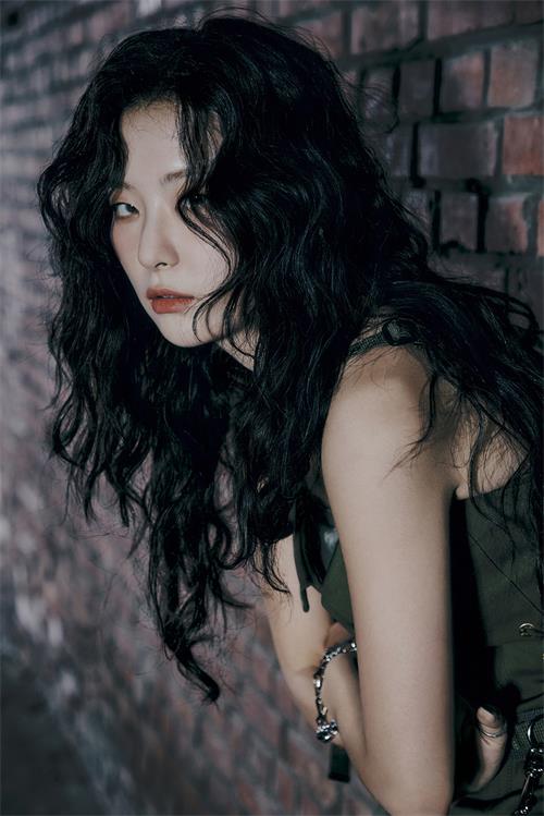 got the beat的首张迷你专辑《stamp on it》seulgi预告照.jpg